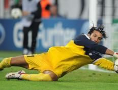 开云体育APP下载-终极破绽，当皮克完全无解的对手撕开了世界缺口