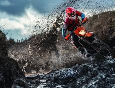 开云体育在线-烈焰与星辰，阿尔卡拉斯的双重加冕与唯一领袖之路