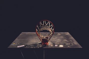 开云体育-波尔一杆定乾坤，德国战车在悬崖边完成惊险检修