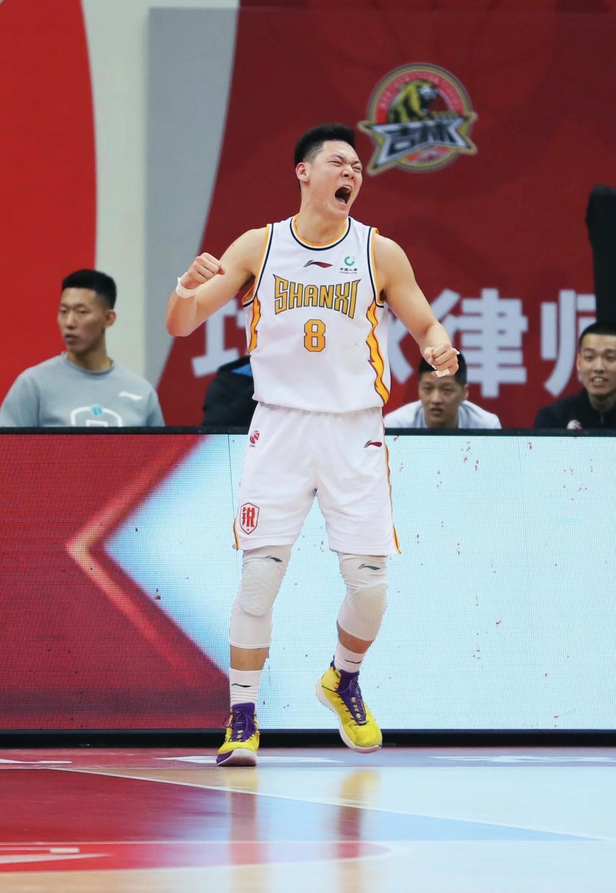 开云下载-关于陕西男篮致命一击，大获全胜的信息