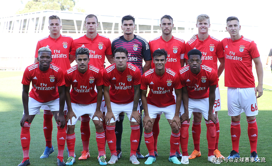 开云平台-奥格斯堡客场迎战雷根斯堡，争取重要的三分