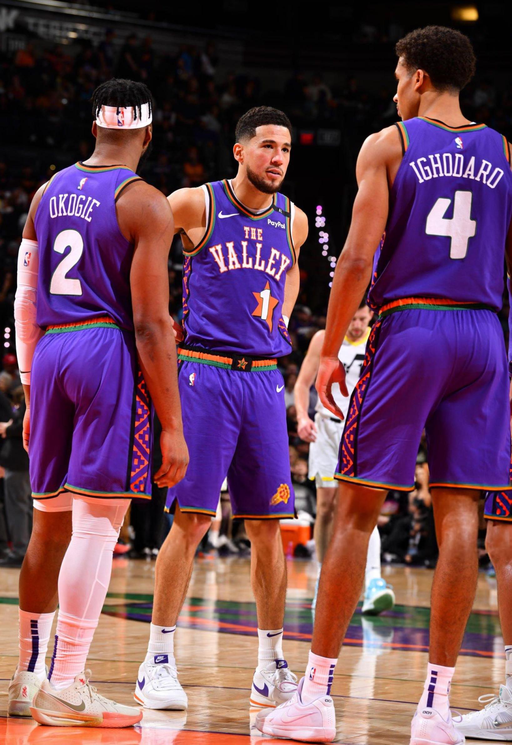 开云体育-爵士队取得胜利，连胜局面蔓延