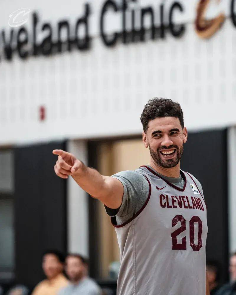 开云体育app-骑士队主场告负，积极备战下一场比赛的简单介绍